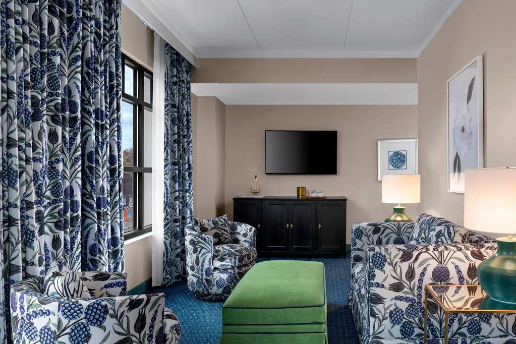 Hotel The Bradley Fort Wayne Habitación foto